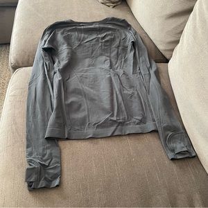 Athleta Momentum long sleeve tag off size small olive